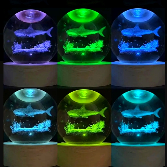 Shark Crystal USB Light - Picture 2 of 3
